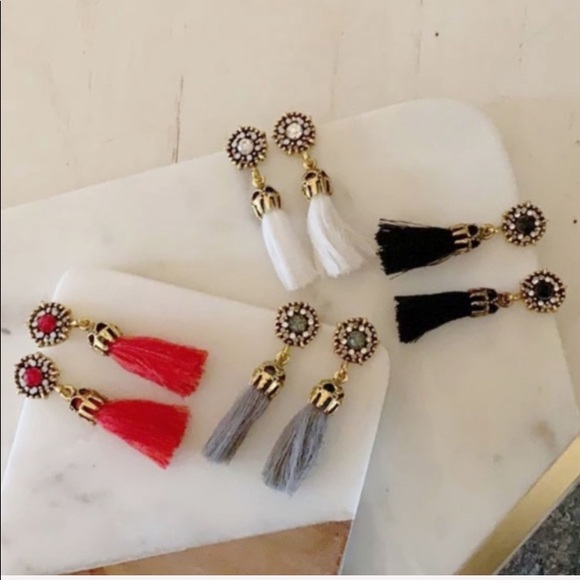 Vintage White Tassel Earrings - Picture 2 of 5